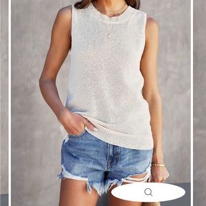 Vici size small sweater, sleeveless summer top never worn
